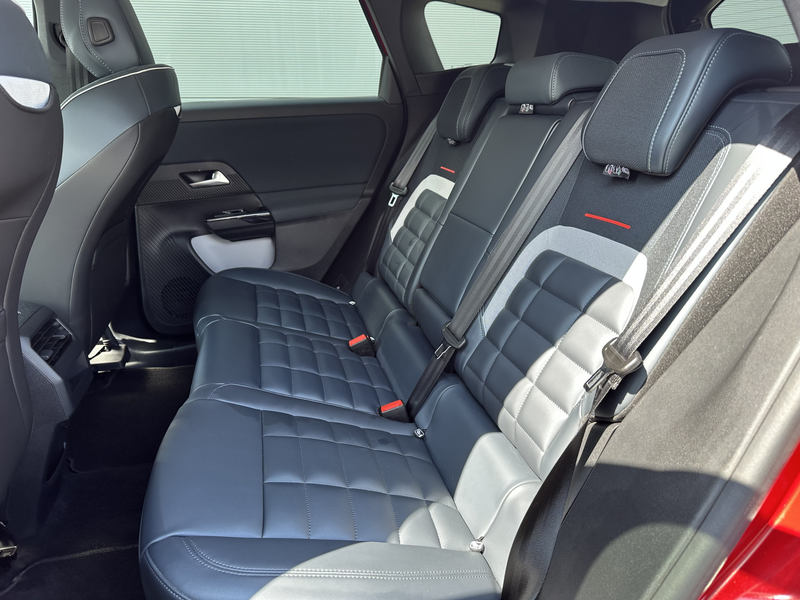 Citroen C5 Aircross 225pk Plug-In Hybrid MAX (Trekhaak - Elektrische K — photo 12