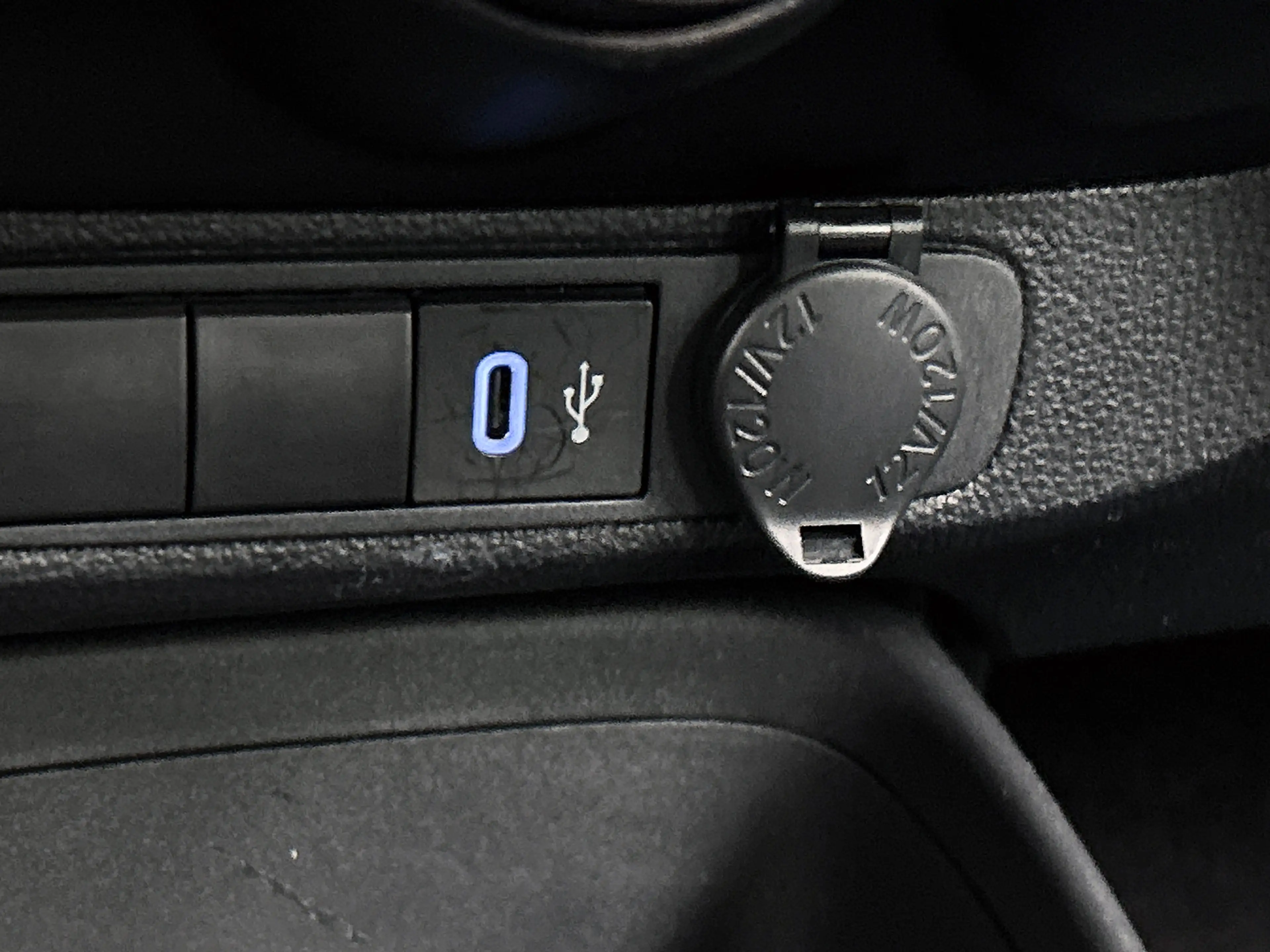 Toyota Aygo X 1.0 VVT-i MT Play | BTW voertuig | Apple CarPlay/A — photo 23