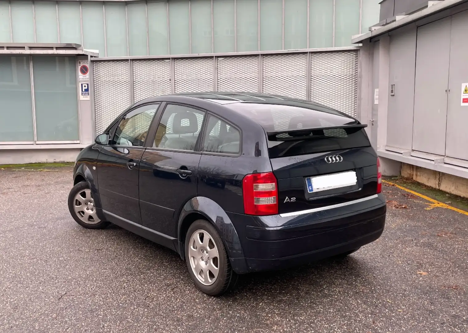 Audi A2 1.4 Bleu - 2