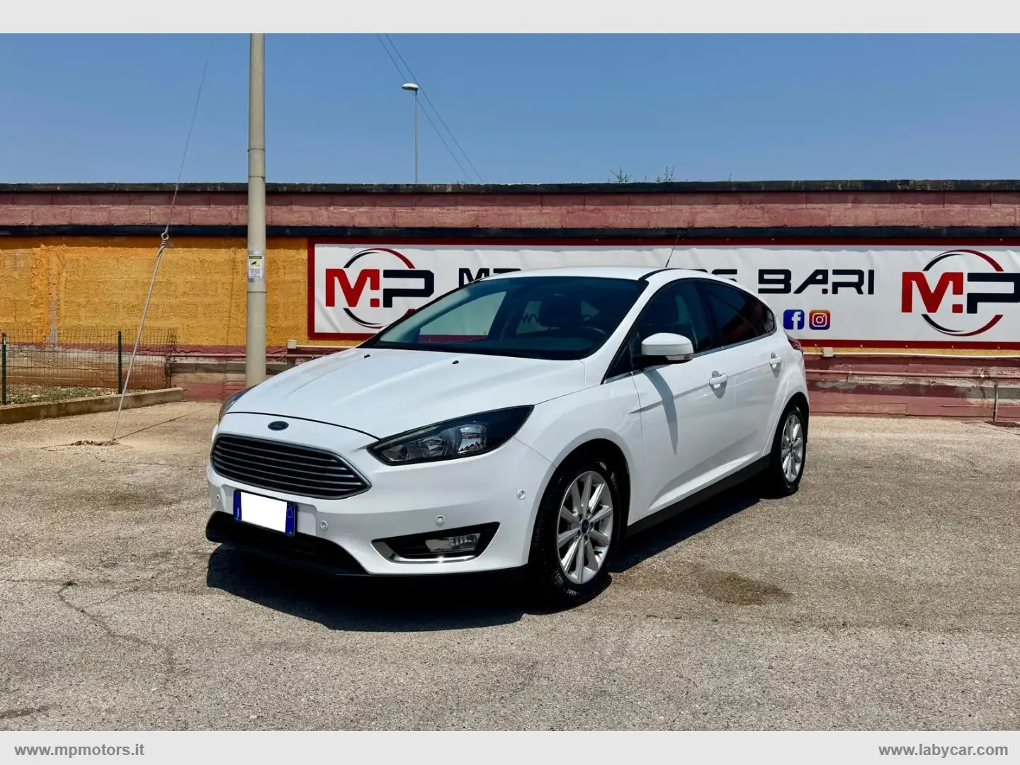 Ford Focus FOCUS TITANIUM 1.5 TDCi 120CV Bianco - 1