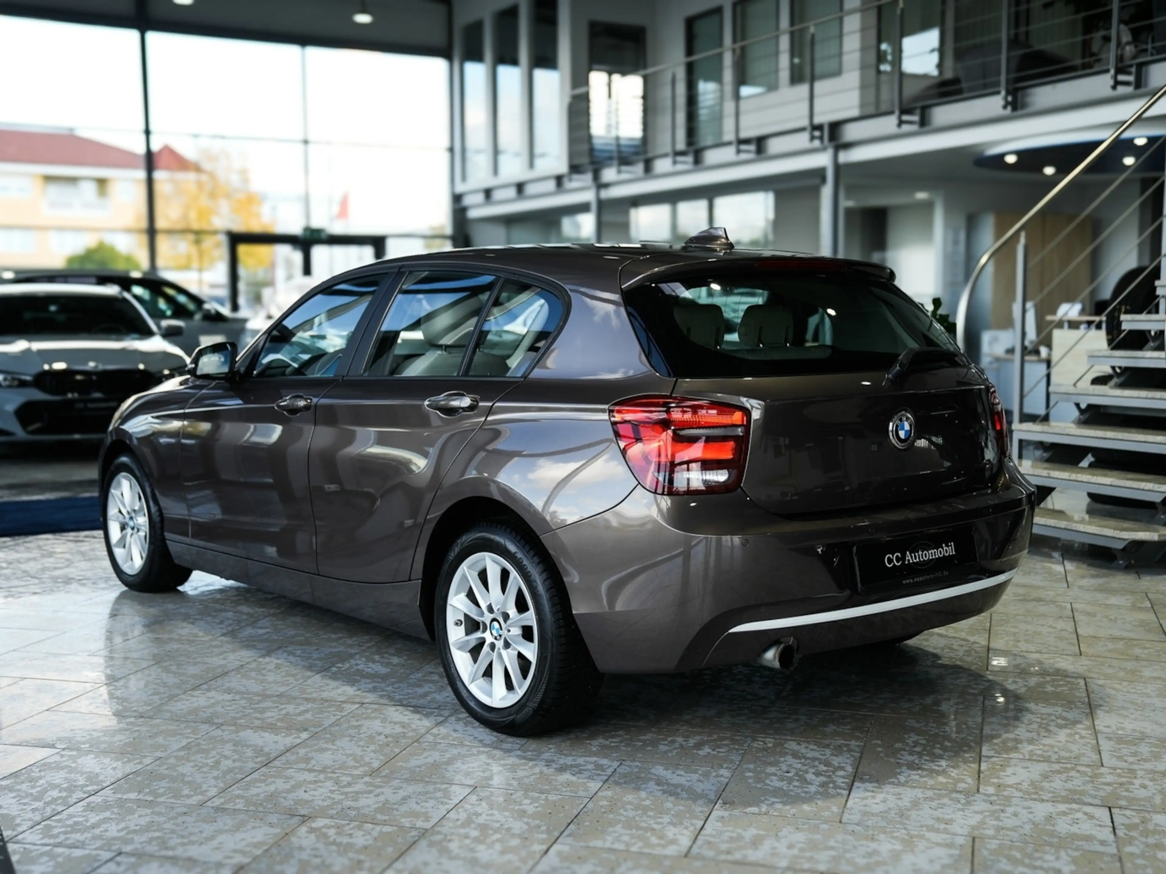 BMW 116 116i Leder NAVI — photo 10