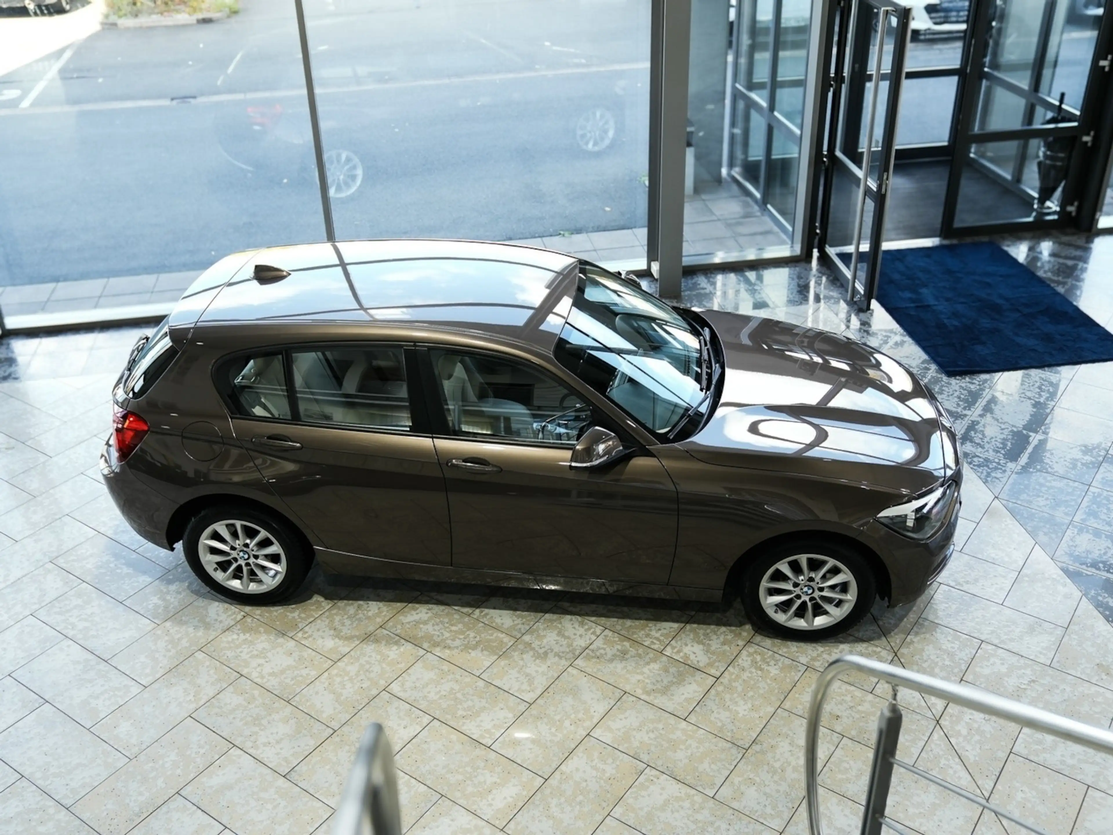 BMW 116 116i Leder NAVI — photo 8