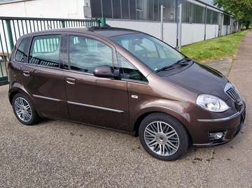 Musa 1.4 16v Automatik*Alufelgen SR* Winterreifen*