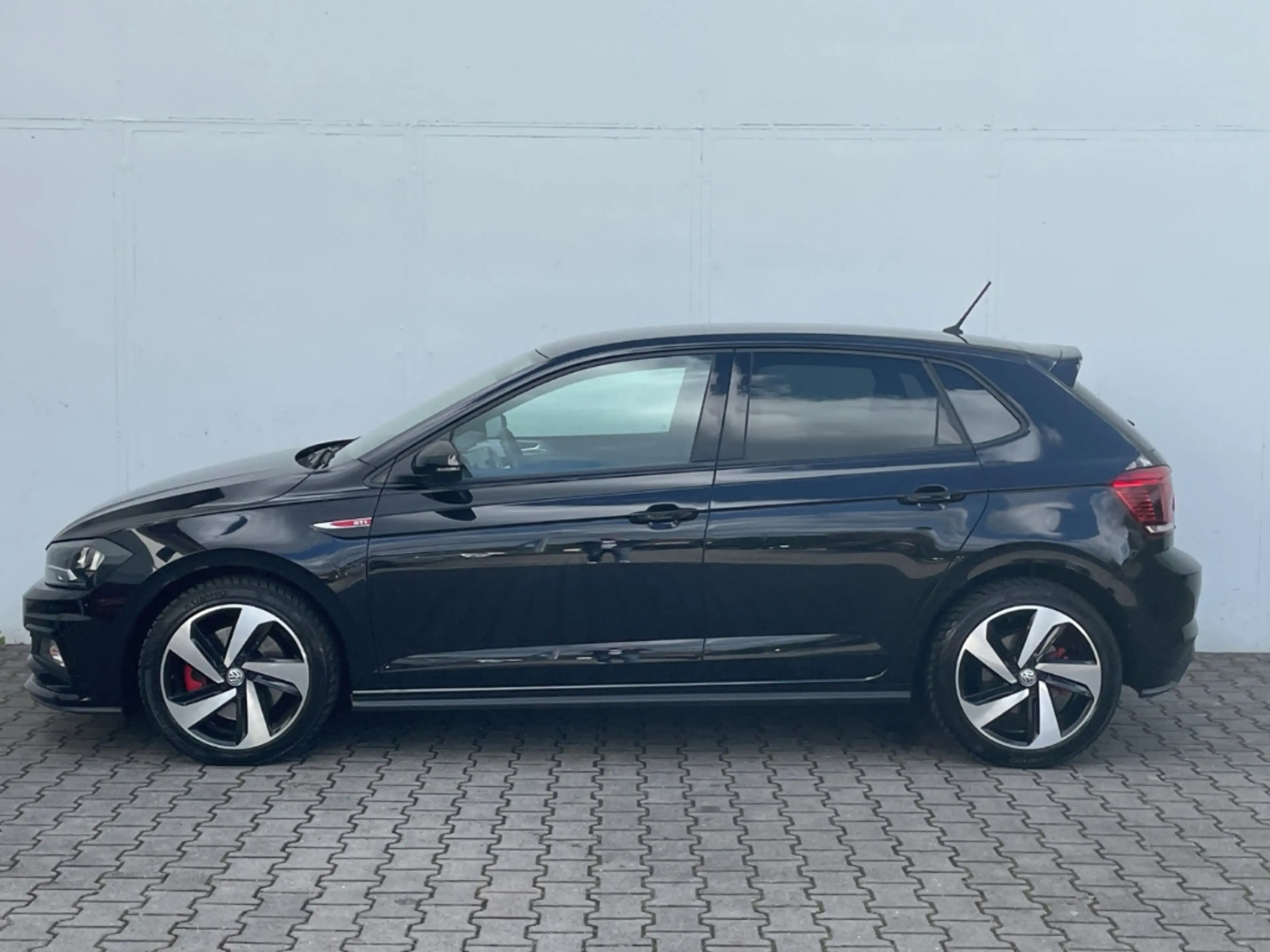 Volkswagen Polo GTI 2.0 TSI DSG ACC/PDC/Sitzhzg/Fahrprofilauswahl/Clim — photo 4