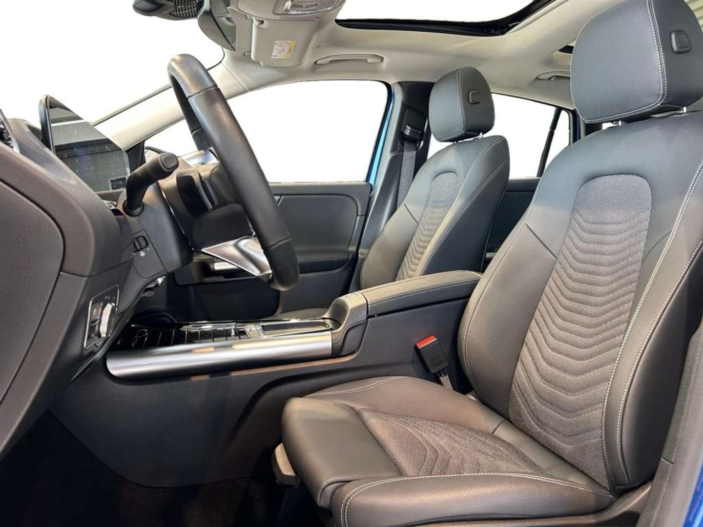 Mercedes GLA 200 Premium - - Joinsteer - #4