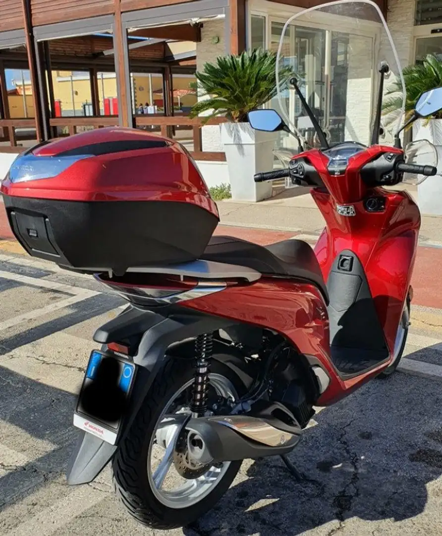 Honda SH 150i Italia model year 2020 - codice SH150 AD IIIED Rouge - 1