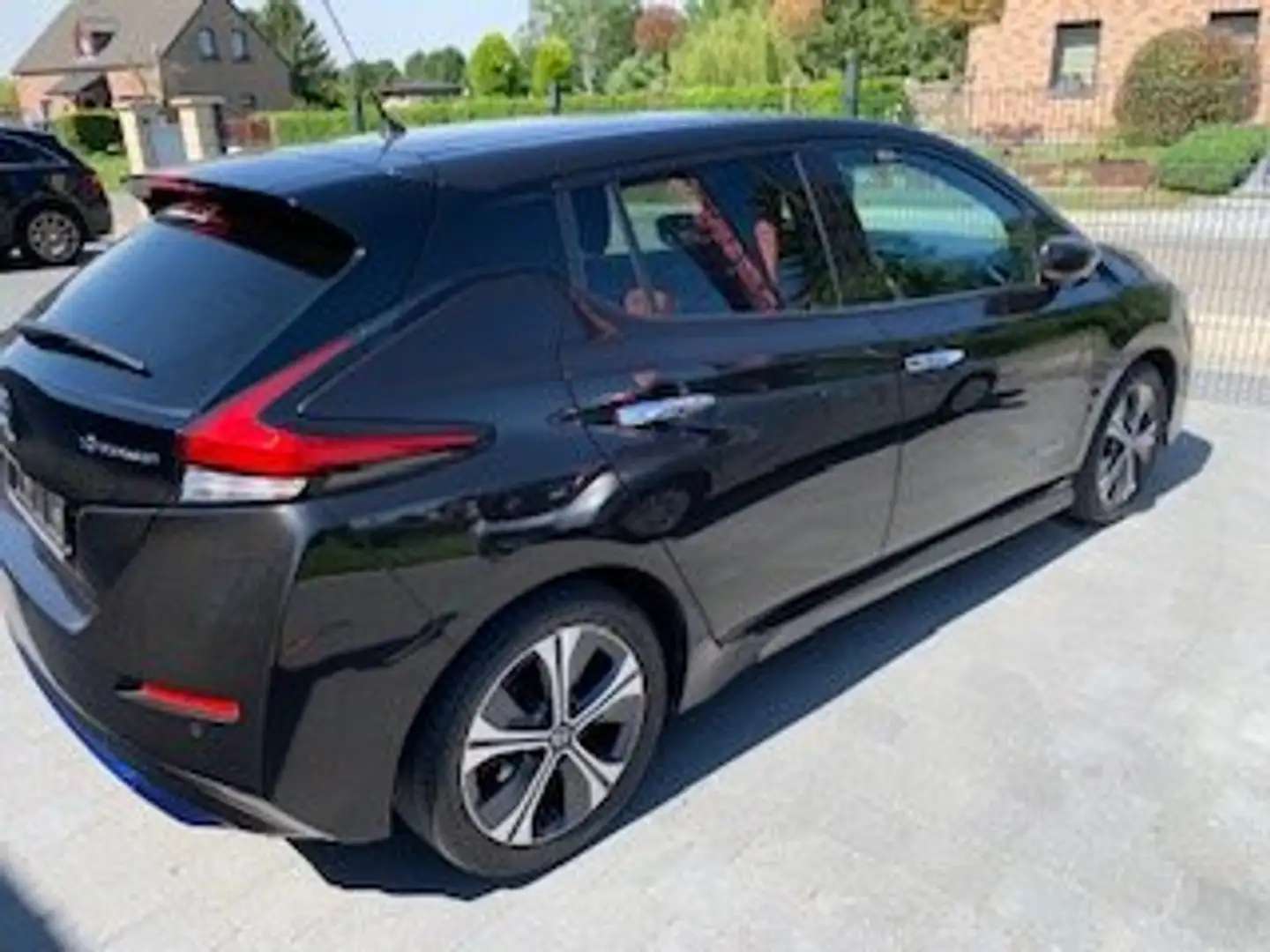 Nissan Leaf Leaf 40 kWh N-Connecta (EU6.2) Zwart - 1