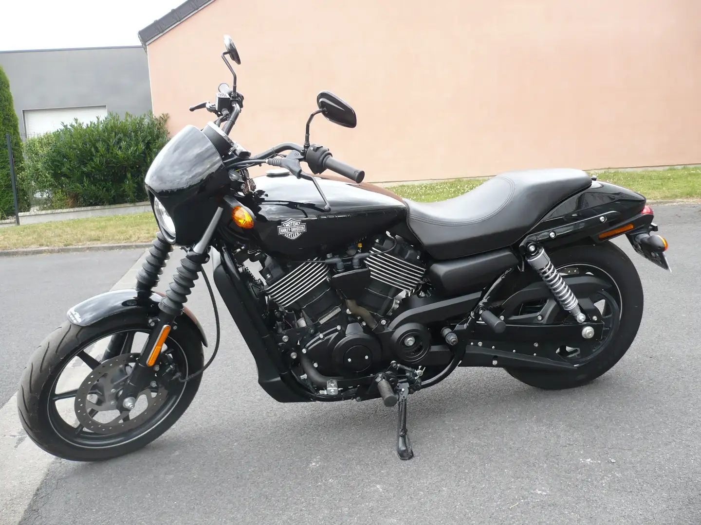 Harley-Davidson Street 750 Noir - 2