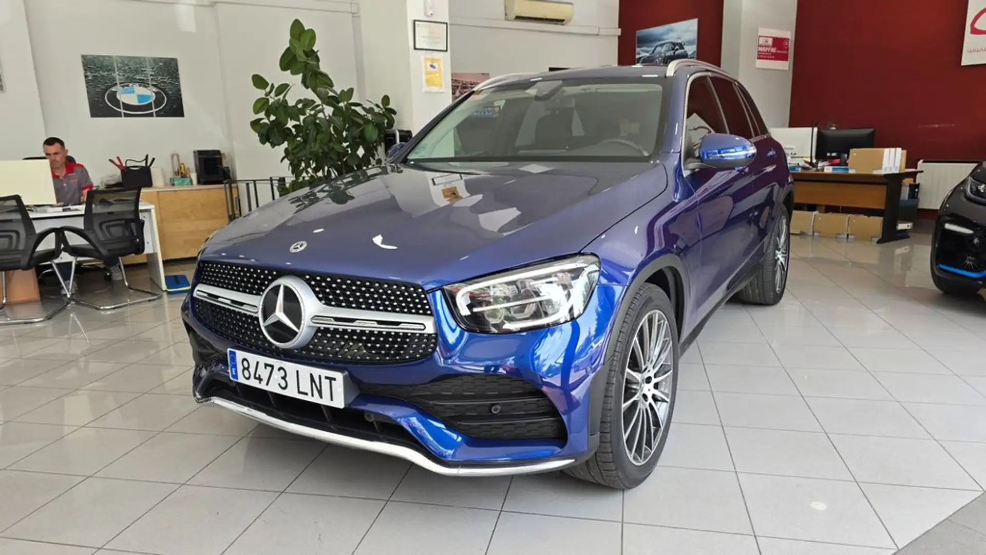 Mercedes-Benz GLC 200 d 4MATIC Bleu - 2