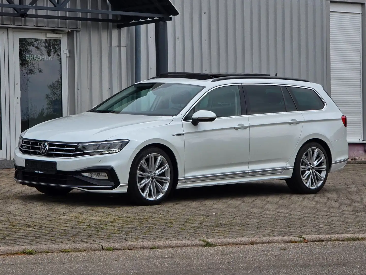 Volkswagen Passat 2.0TDI/R-LINE/NAVI/LED/PANORAMA/ACC/200PS Blanc - 1