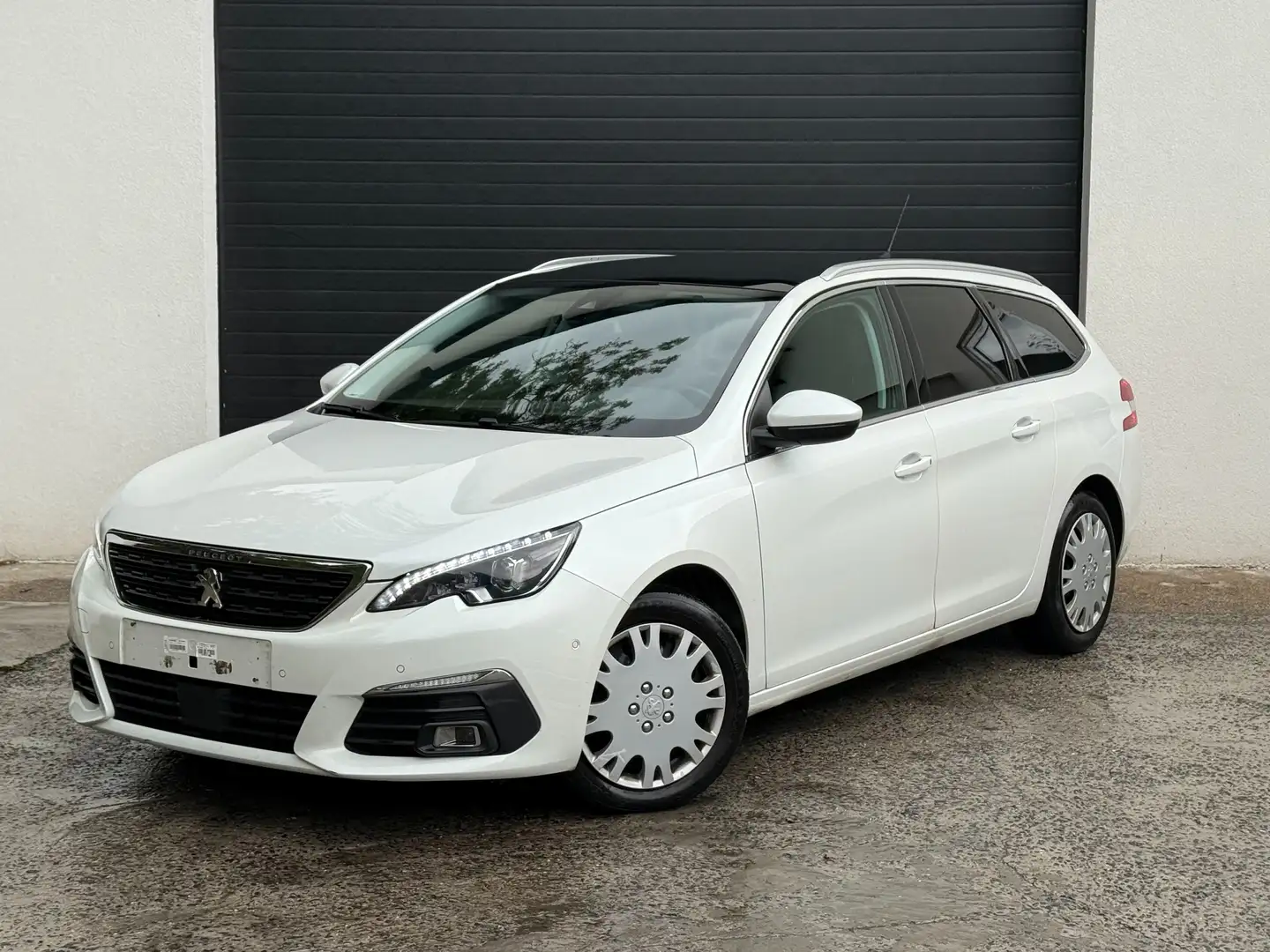 Peugeot 308 308 SW 1.5 BlueHDi Tech Edition (EU6.2) Blanc - 1