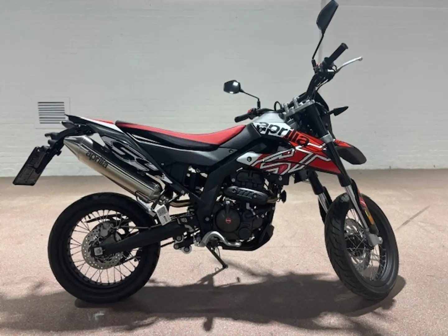 Aprilia SX 125 ABS Rojo - 2