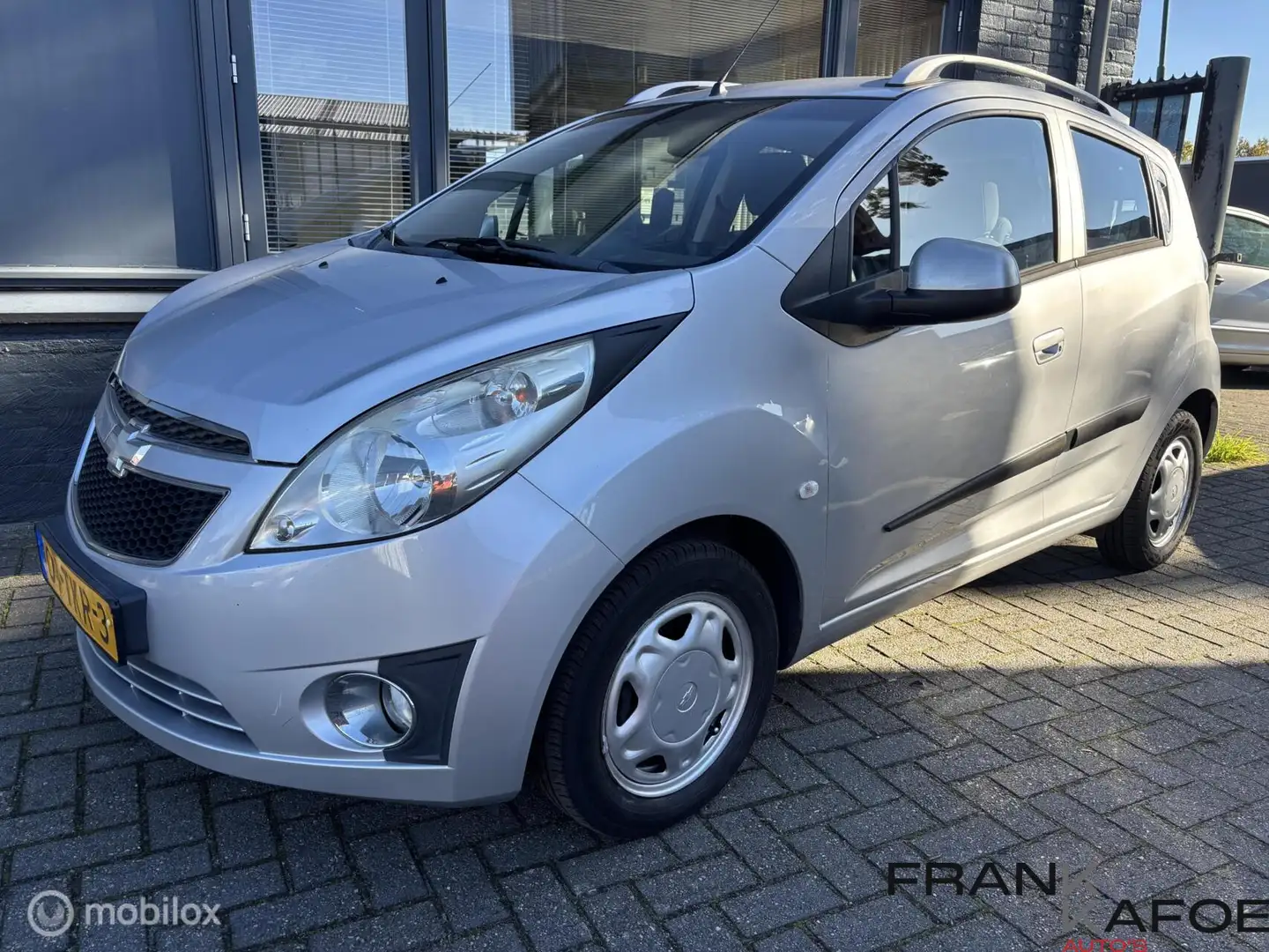 Chevrolet Spark 1.0i 16V LT+ Bi-Fuel Airco Elek.ramen Mistlampen v Grau - 1