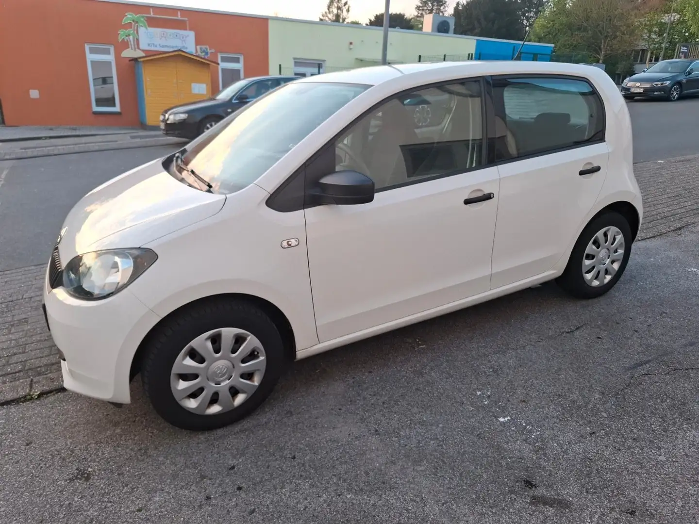 Skoda Citigo Cool Edition TÜV NEU Weiß - 1