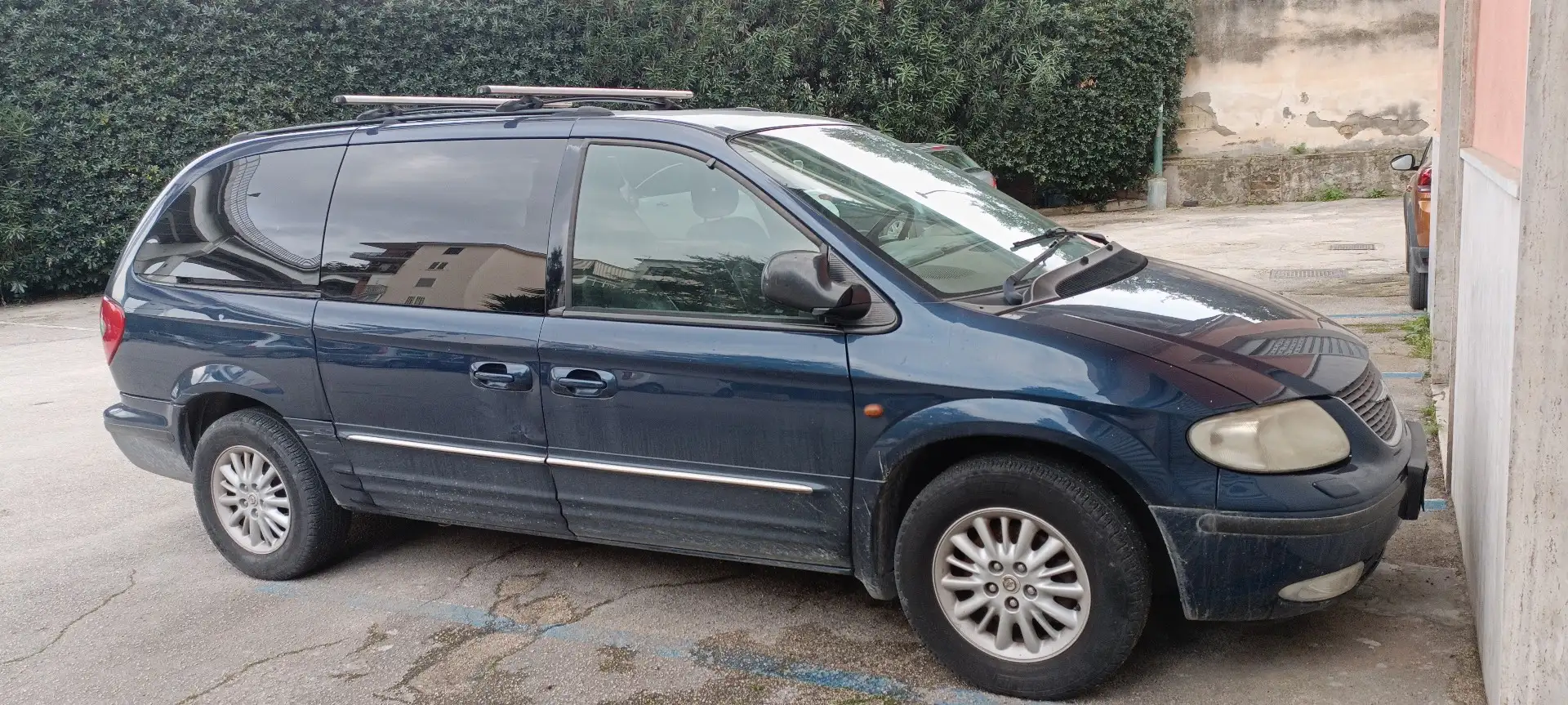 Chrysler Grand Voyager 2.5 crd LTD - 2