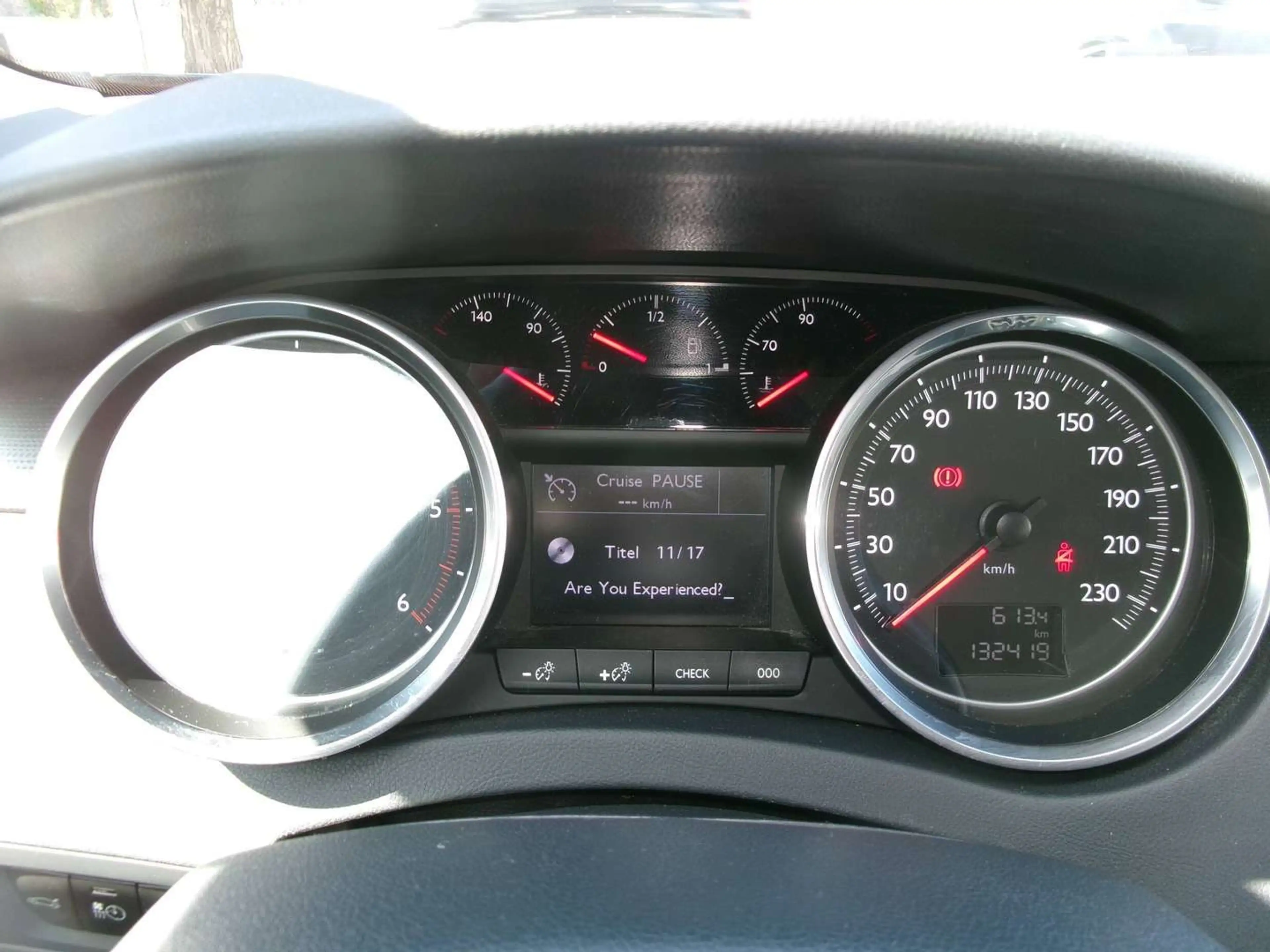 Peugeot 508 2,0 HDI Allure — photo 12