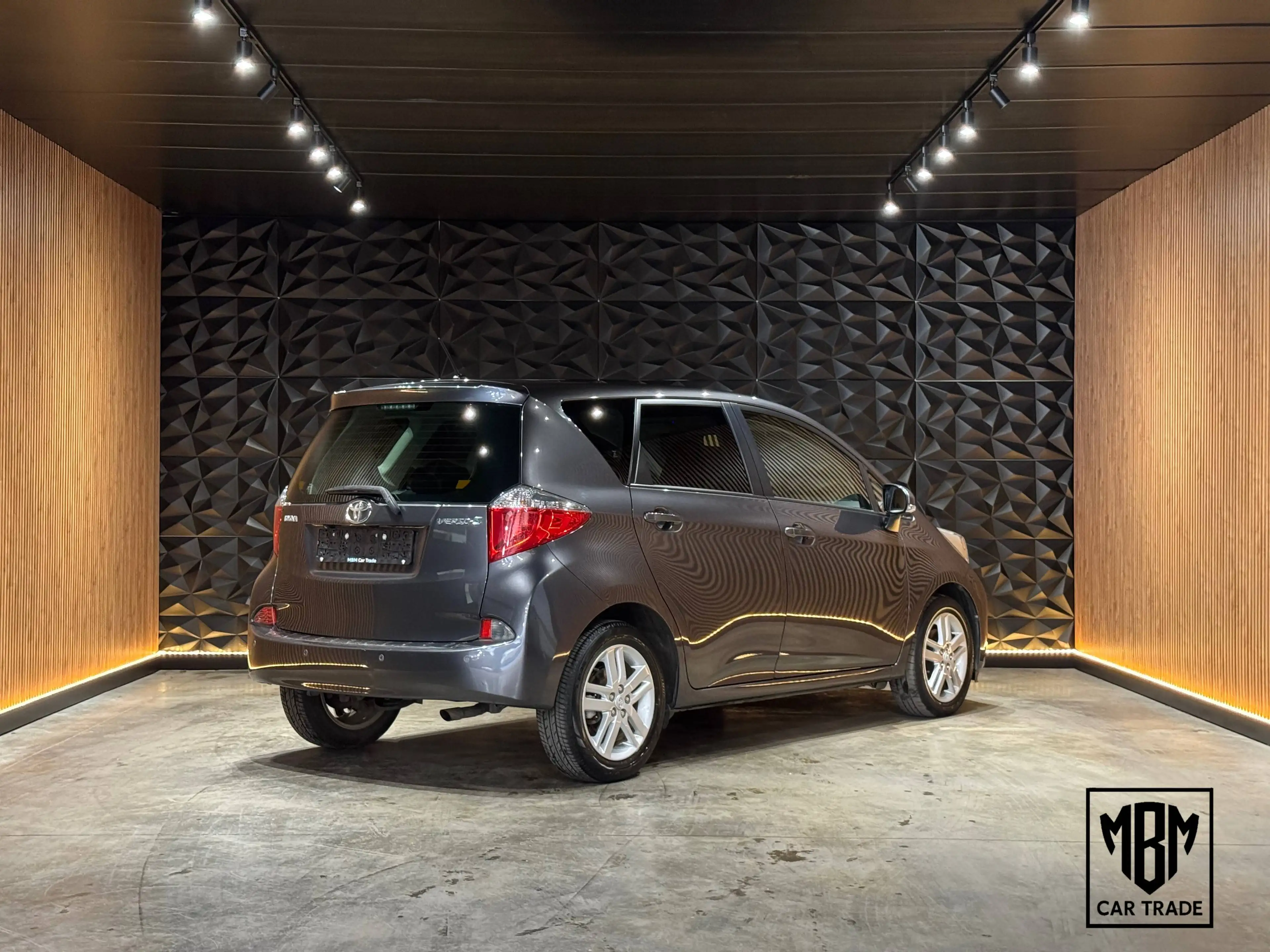 Toyota Verso-S ✅1.33 VVT-i Skyview 12 MAANDEN GARANTIE Airco Camera Cruise Control Navi 1.Eigenaar Parkeersensoren — photo 4
