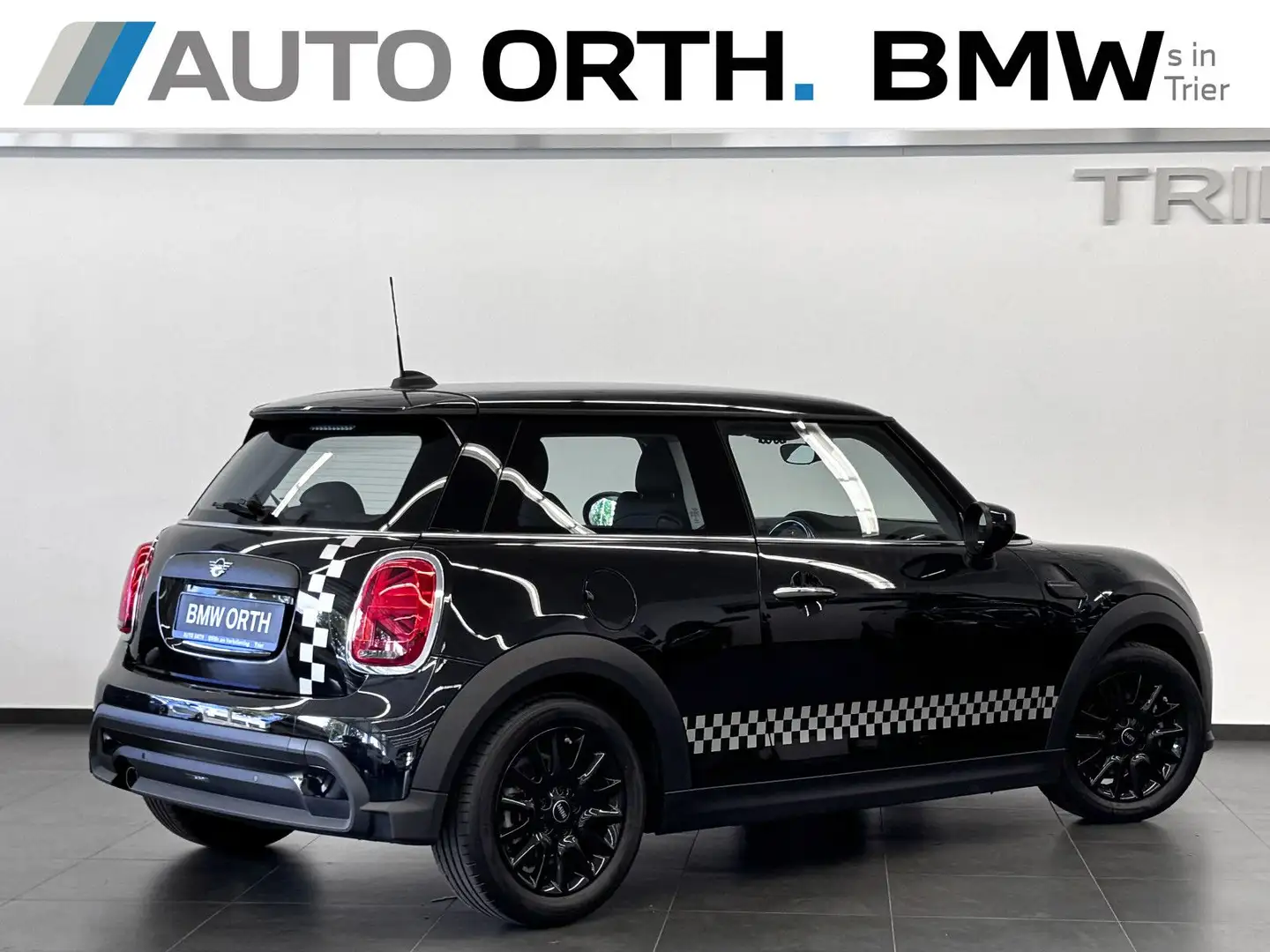 MINI One One NAVI LED SPORTSITZE PDC SHZ TEMP APPLE h/k Schwarz - 2