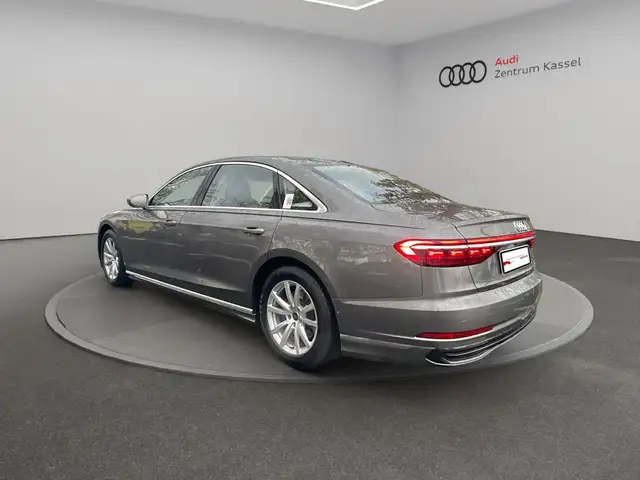 Audi A8 view 4