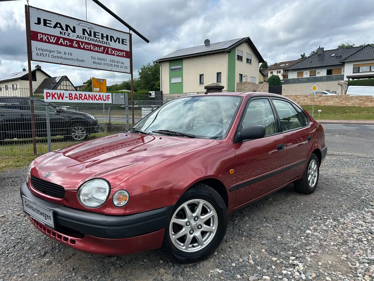Toyota Corolla Automatik 5 Türer Rood - 1