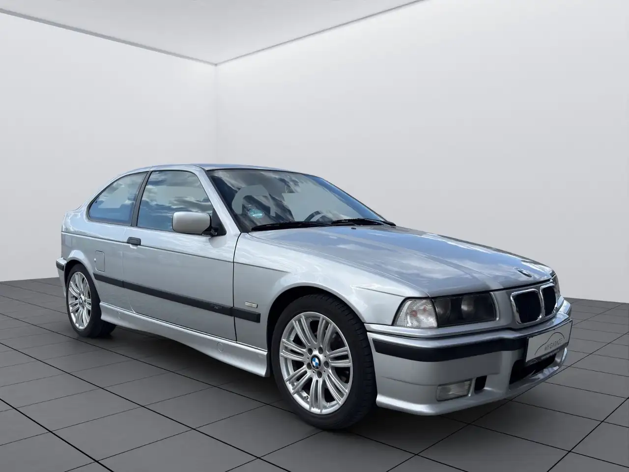 BMW 323 ti Compact Youngtimer LEDER+SHZ+PDC+EXCLUSIVE, foto 4
