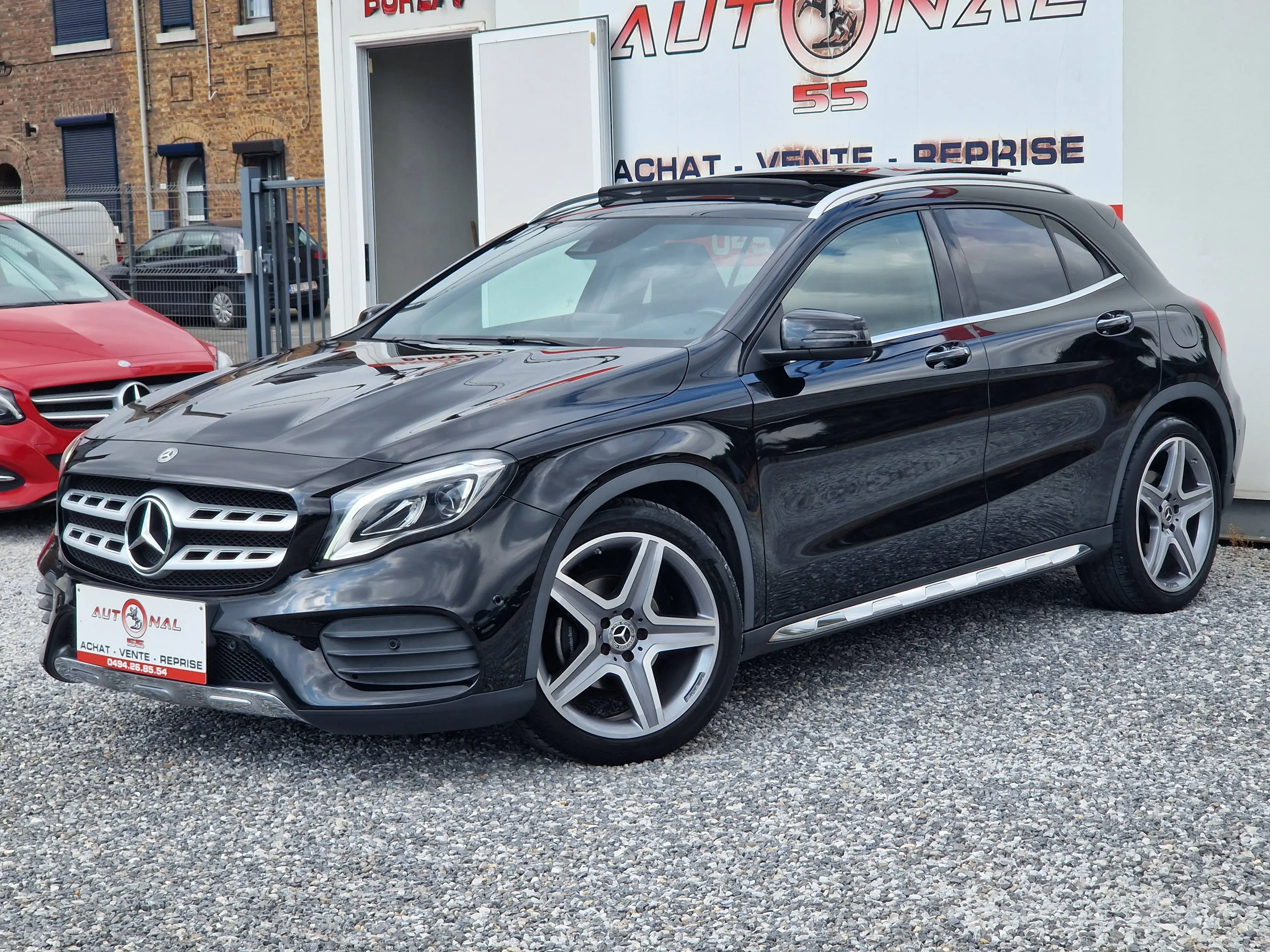 Mercedes-Benz GLA 180 PACK AMG*1 MAIN*BOITE AUTO*XENON*GPS*CUIR*CAMERA — photo 14