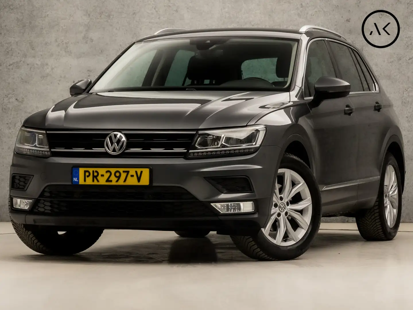 Volkswagen Tiguan 1.4 TSI ACT Sport 150Pk Automaat (VIRTUAL COCKPIT, Grijs - 1