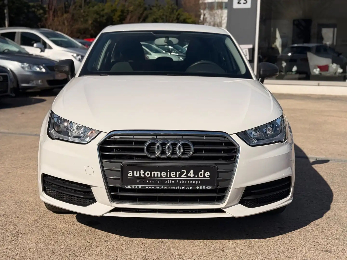 Audi A1 Sportback basis *Sitzheizung*EPH* Weiß - 2