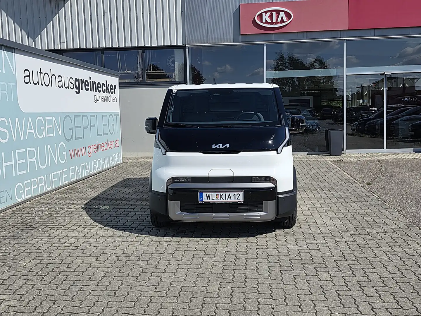 Kia PV5 Cargo 3DR 71,2kWh L2H1 Pure Weiß - 2