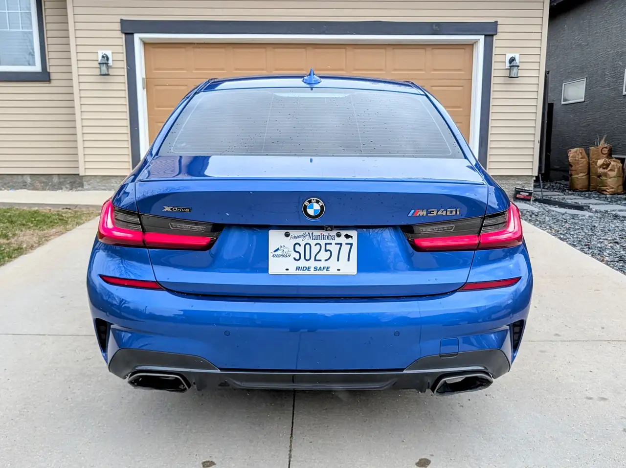BMW 3 Series снимка BMW 3 Series