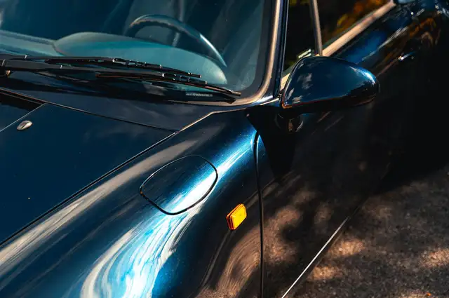 Porsche 911 view 22