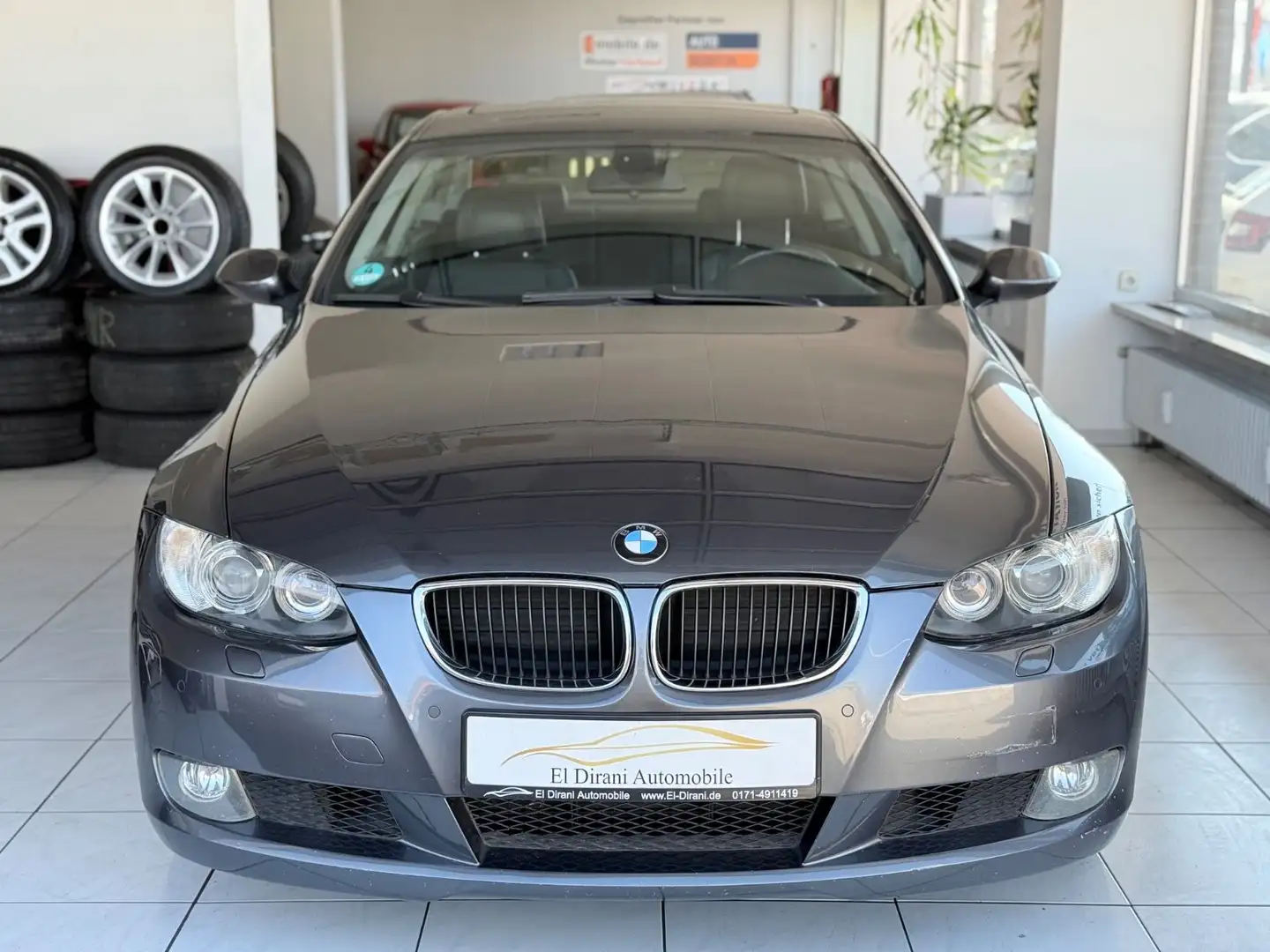 BMW 320 i Coupe Aut. Xenon/S-Dach/Tempo/PDC/TÜV 10.25 Grau - 2