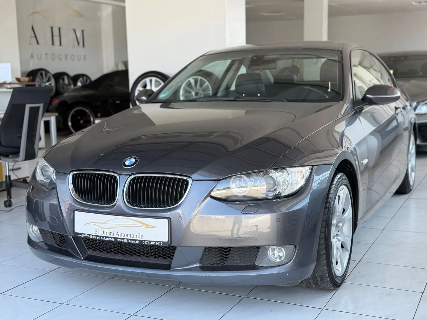 BMW 320 i Coupe Aut. Xenon/S-Dach/Tempo/PDC/TÜV 10.25 Grau - 1