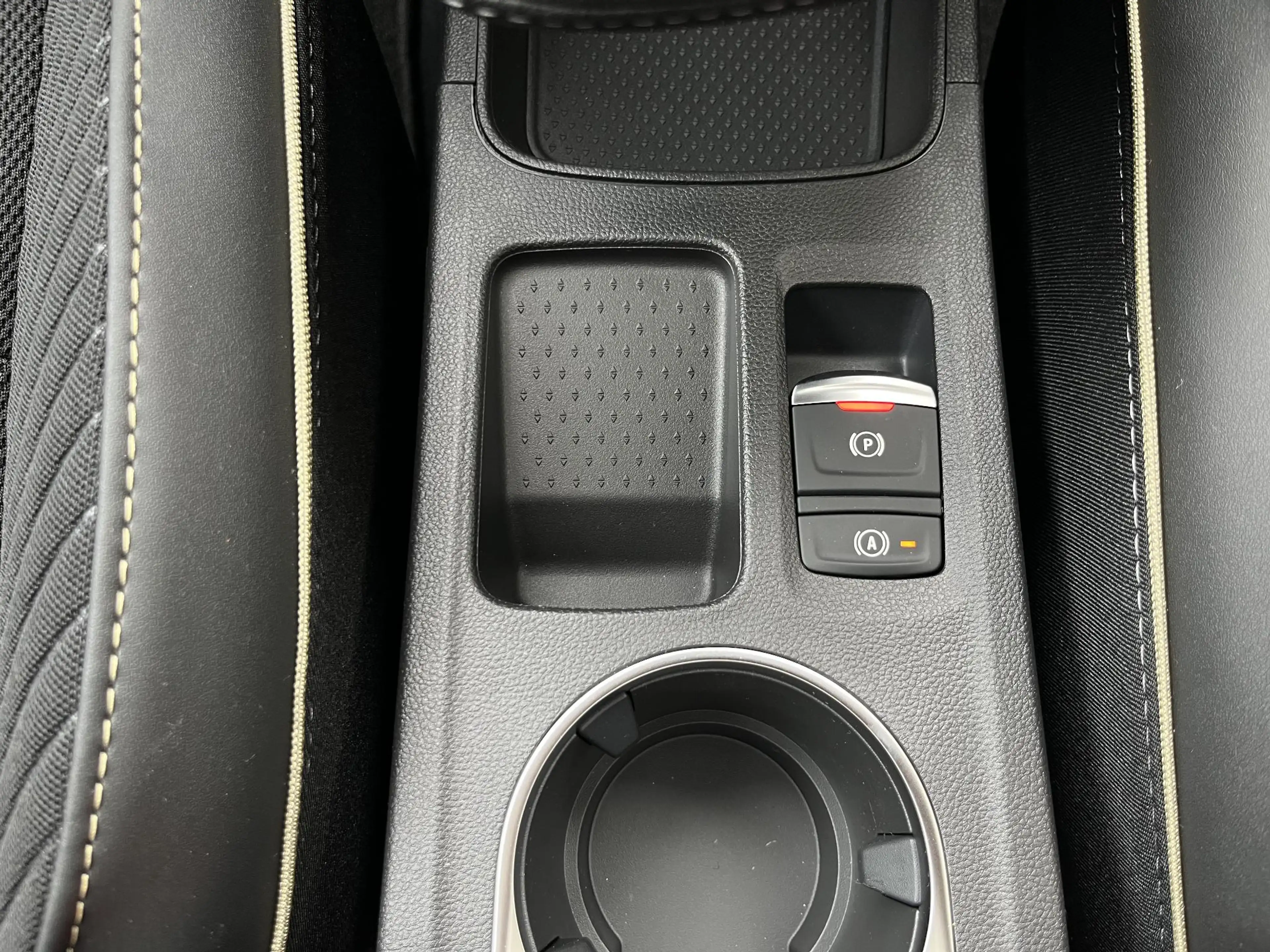 Renault Symbioz 1.8 E-Tech Full Hybrid 160 Iconic | Demo | Panoram — photo 37
