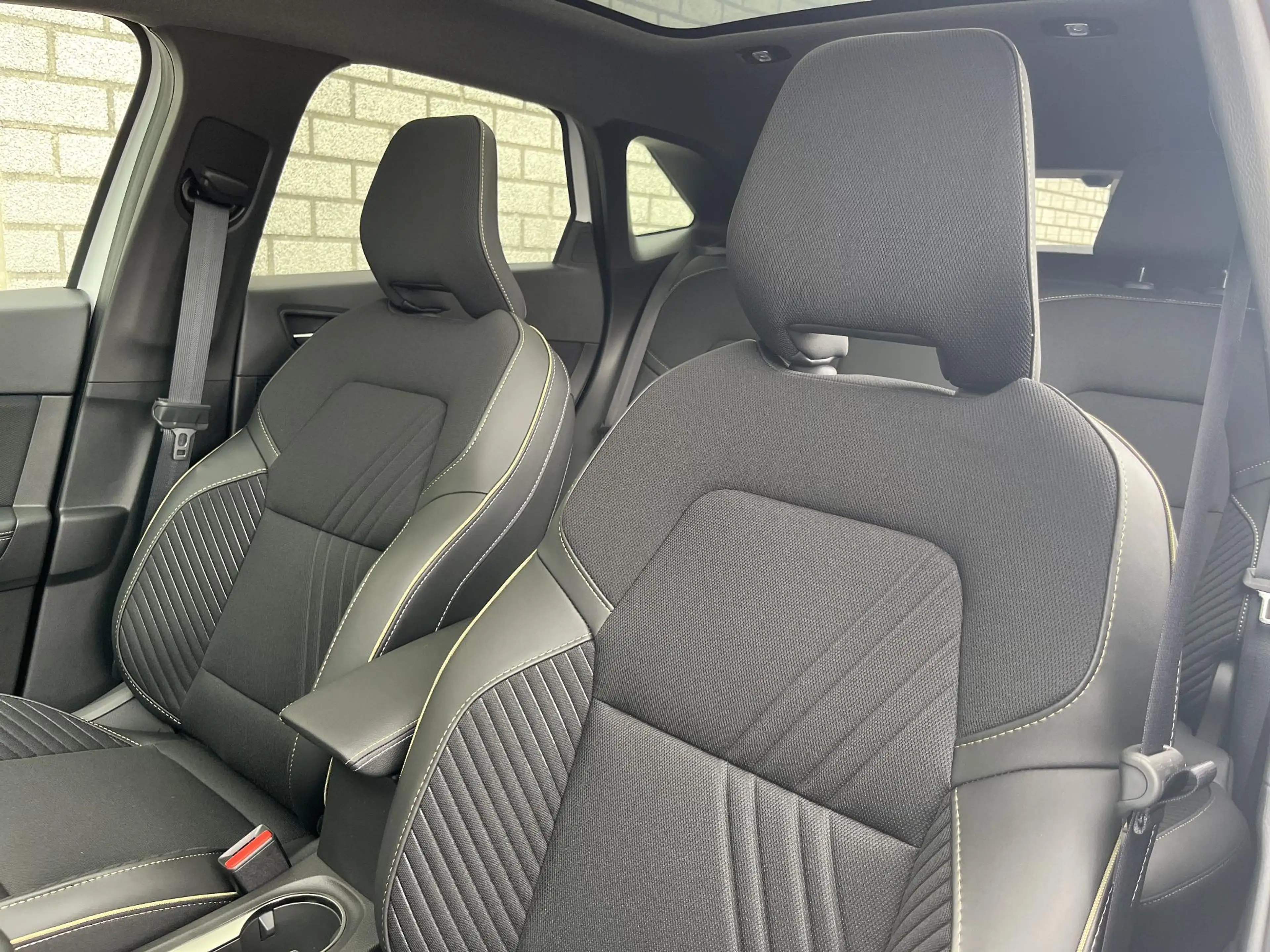 Renault Symbioz 1.8 E-Tech Full Hybrid 160 Iconic | Demo | Panoram — photo 28