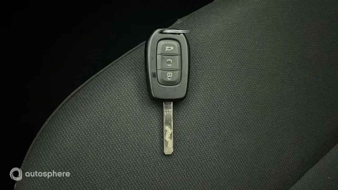 Dacia Sandero Sandero — photo 16