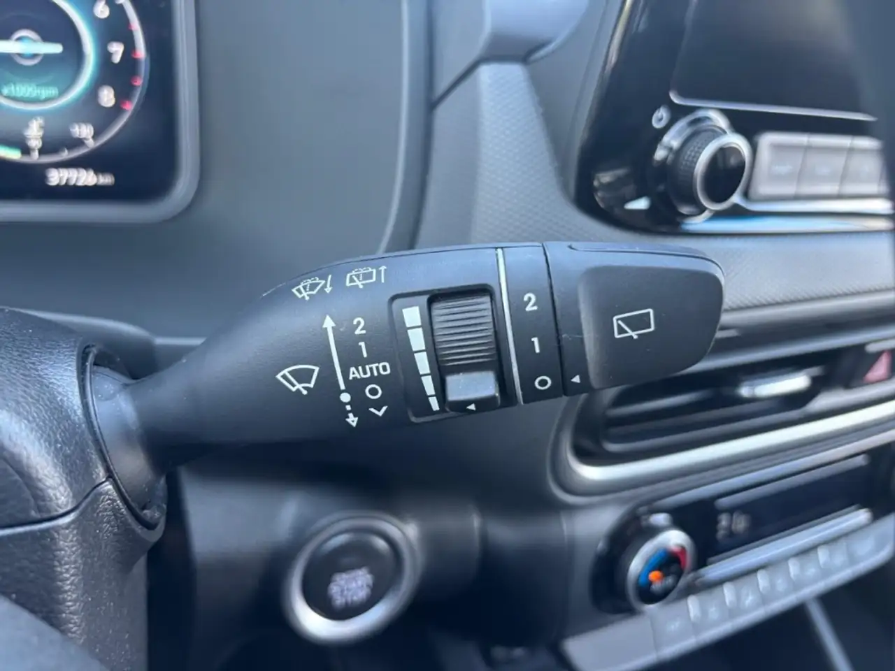 Hyundai KONA Trend 2WD 1.0 LED Navi Sitzh. Kamera 31