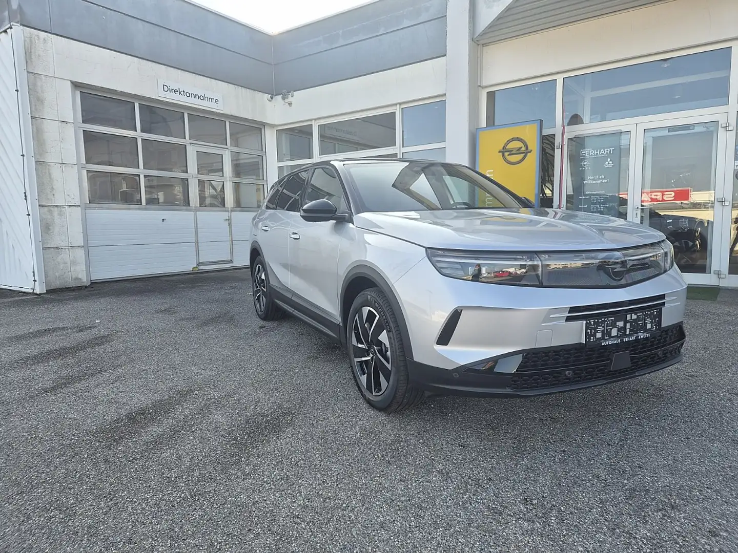 Opel Grandland 1.2 MHEV GS Aut. Grau - 2