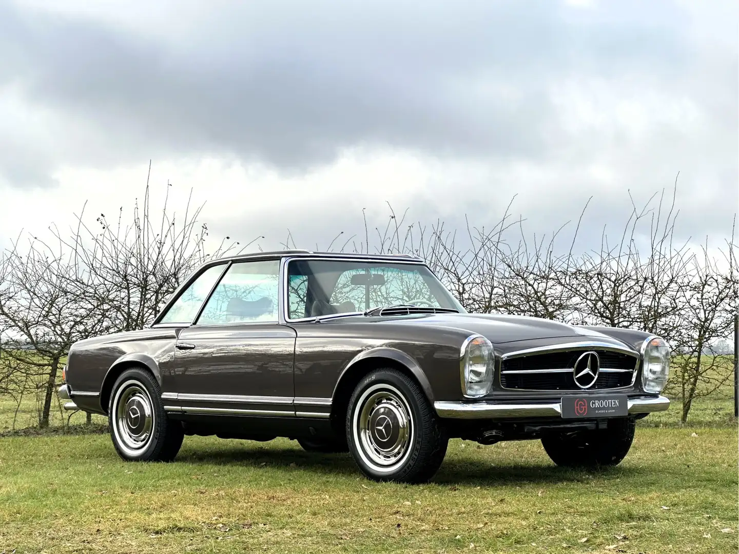 Mercedes-Benz SL 280 SL Pagode - A1 mint condition Коричневий - 2