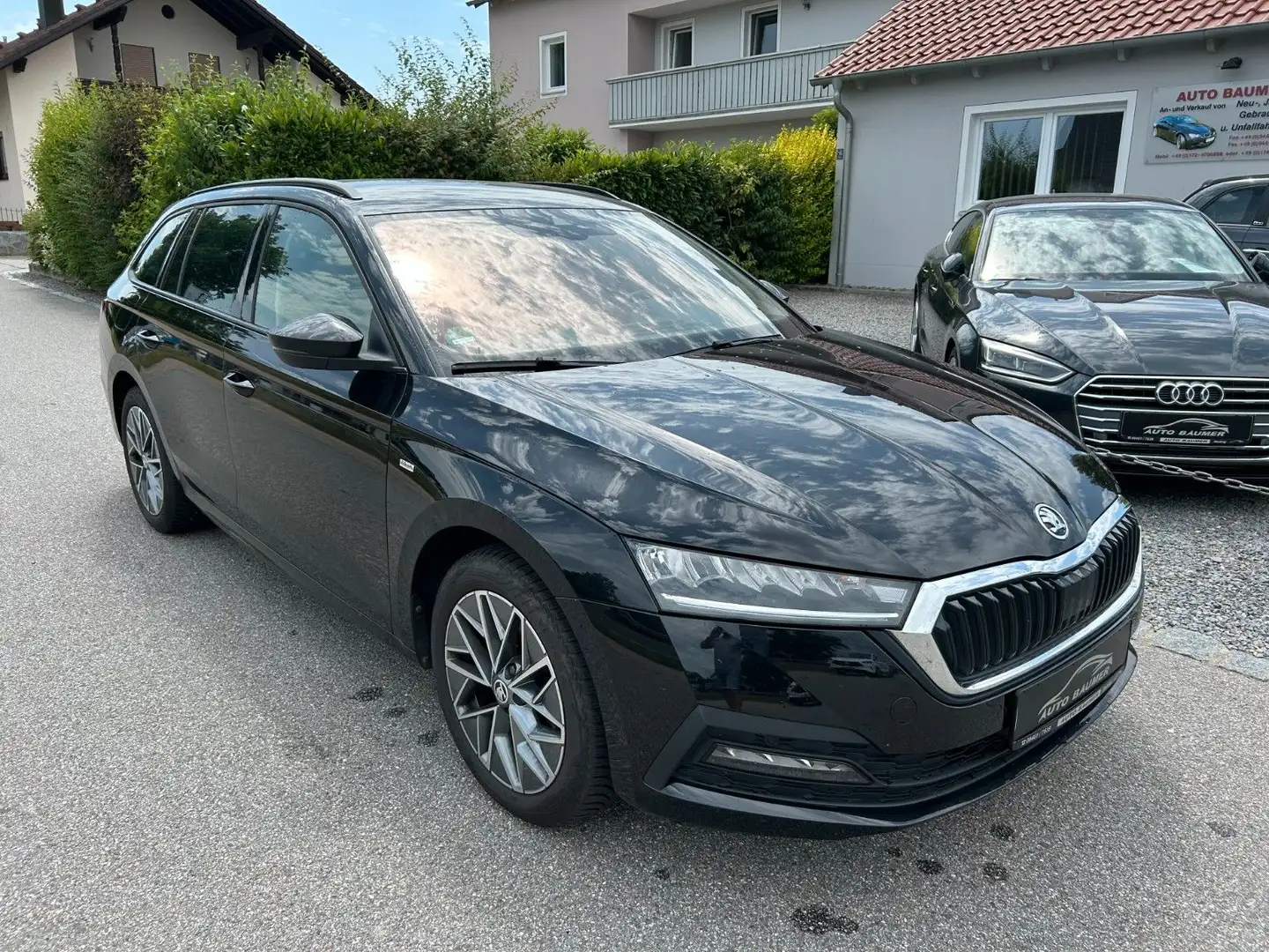 Skoda Octavia Combi Tour *VIRTUAL*GARANTIE* Schwarz - 1