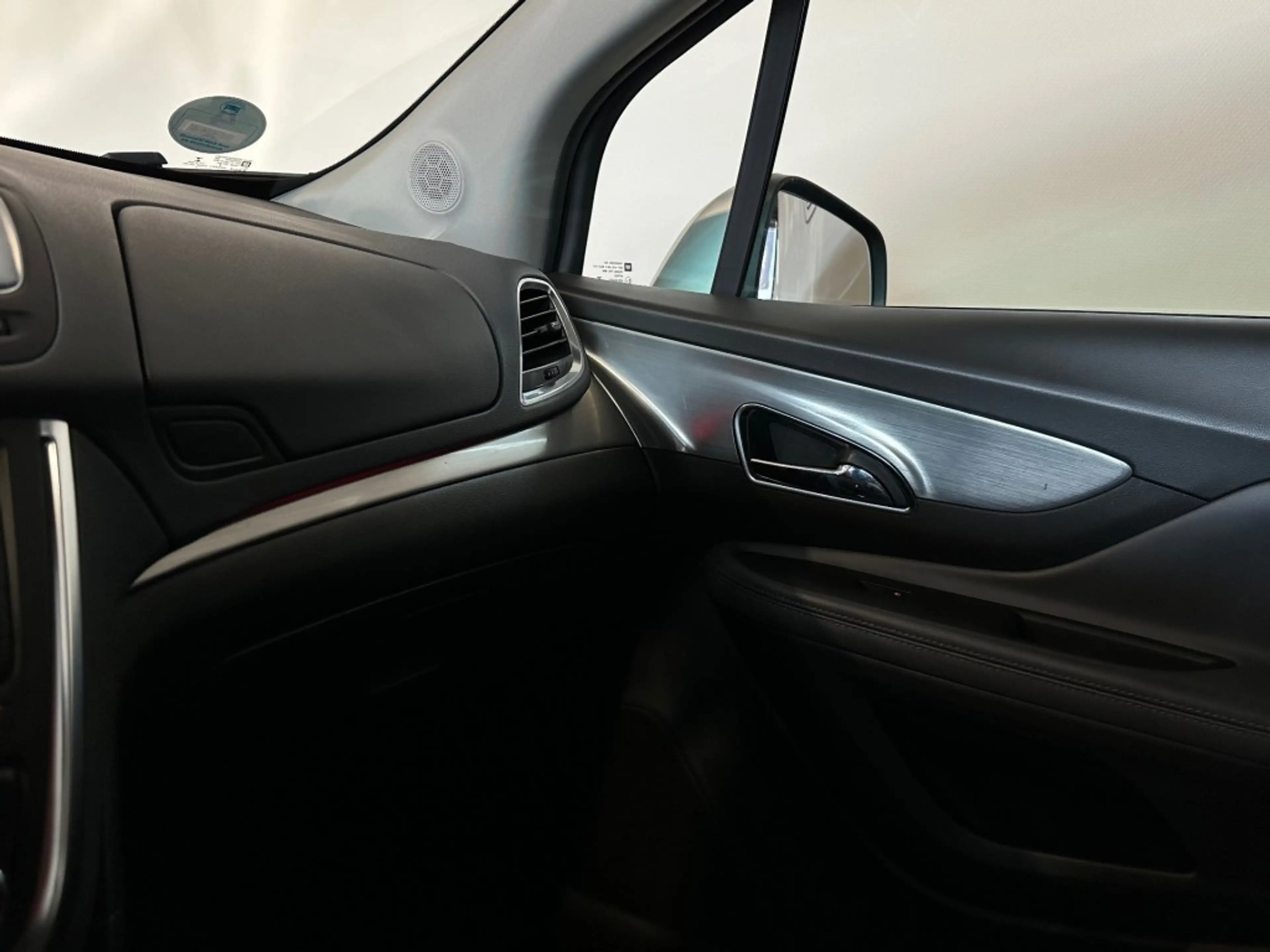 Opel Mokka 1.4 T INNOVATION l NAP l CAMERA l CLIMA l CRUISE l — photo 30