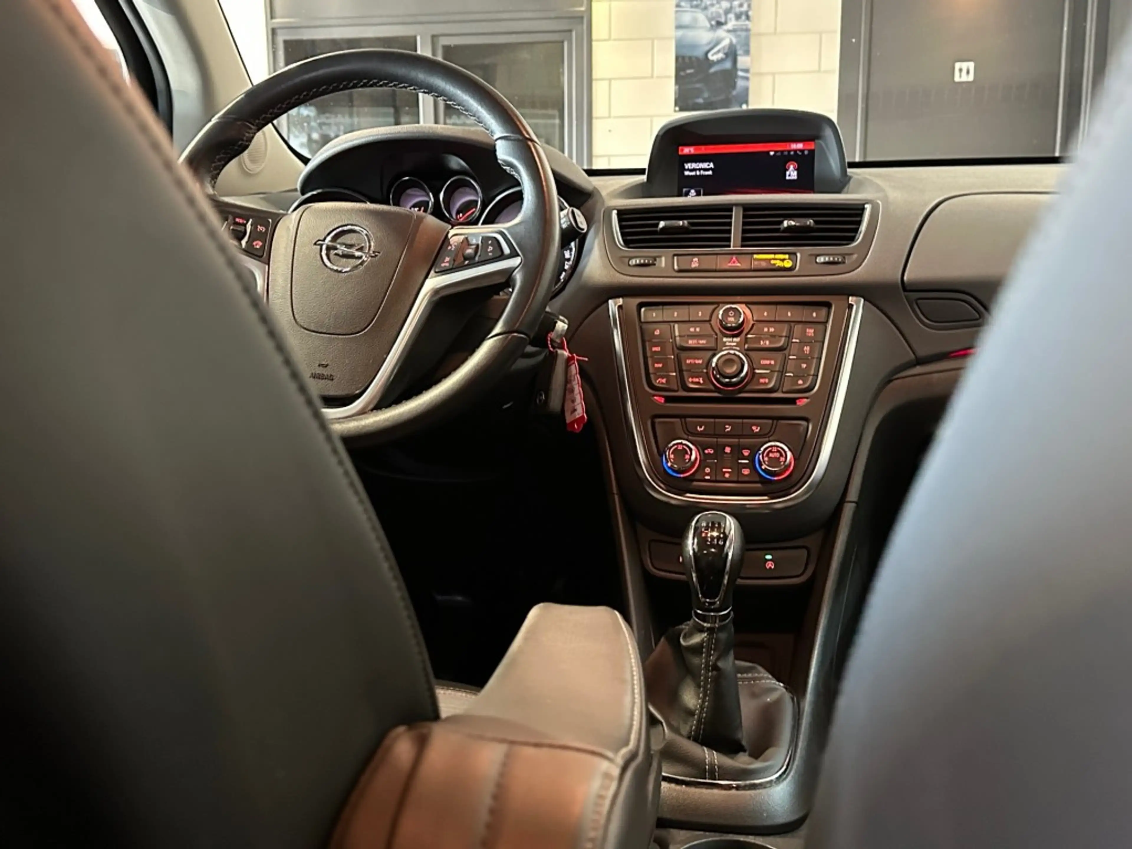 Opel Mokka 1.4 T INNOVATION l NAP l CAMERA l CLIMA l CRUISE l — photo 15