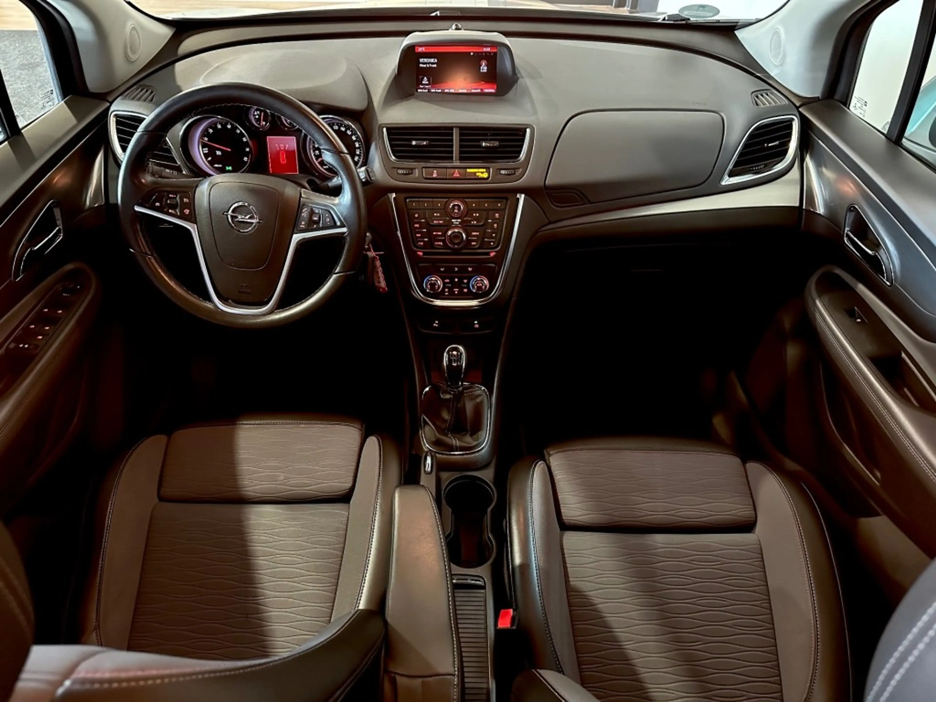 Opel Mokka 1.4 T INNOVATION l NAP l CAMERA l CLIMA l CRUISE l — photo 2