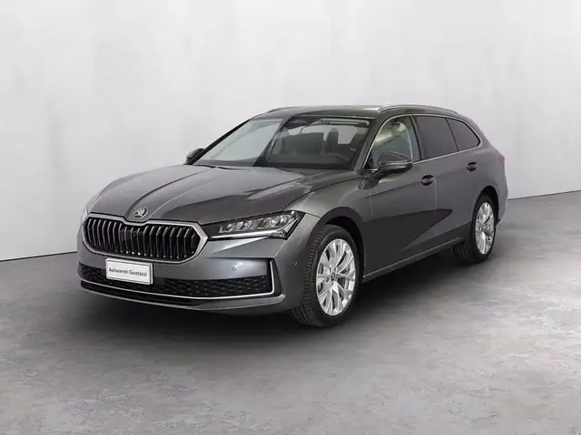 Skoda Superb wagon 2.0 tdi style 150cv dsg