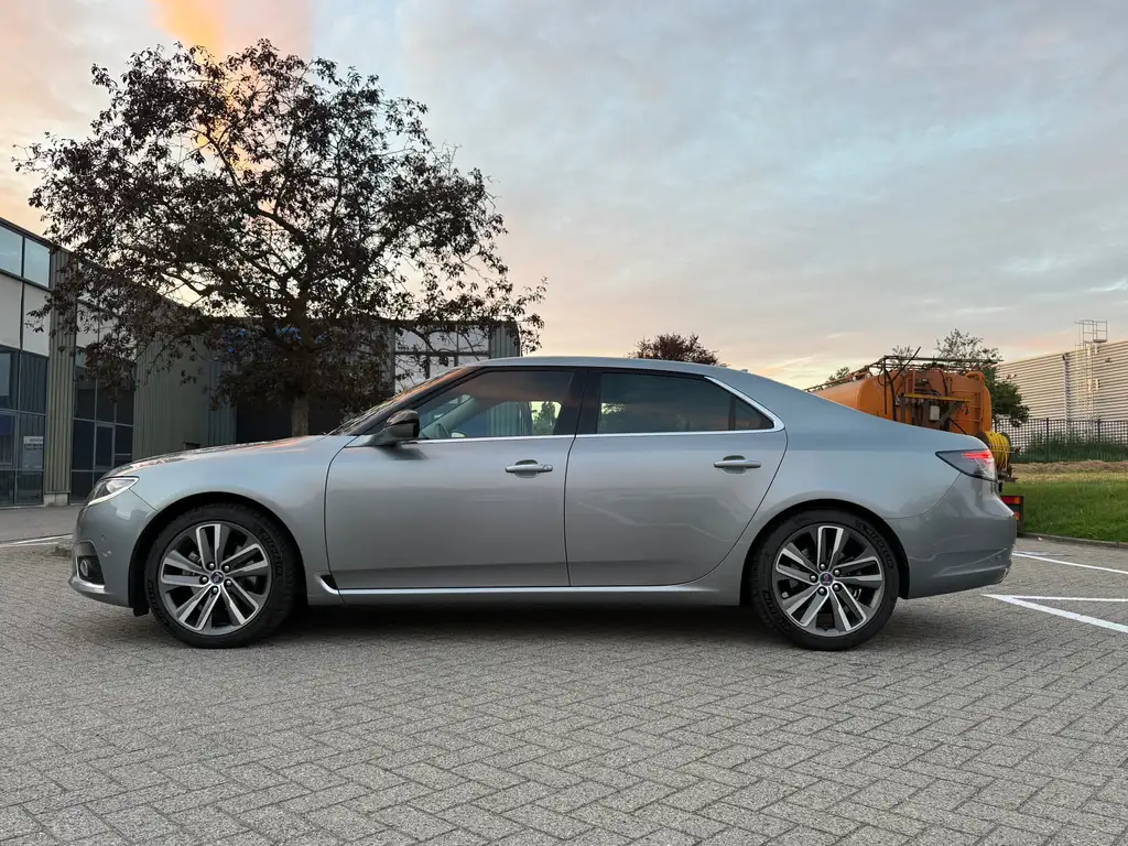 Saab 9-5 2010 из Европы — купить под ключ