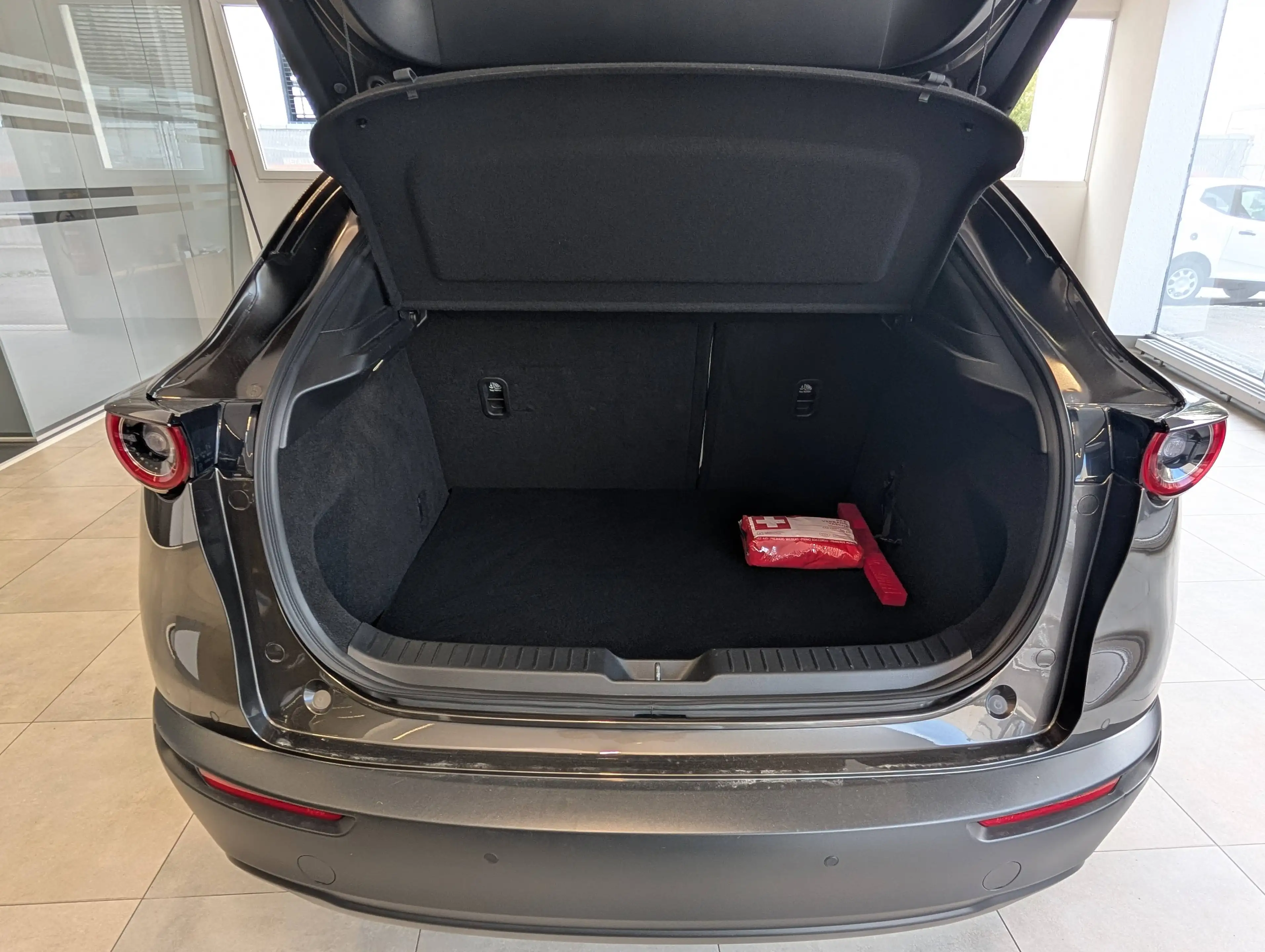 Mazda CX-30 CX-30 X180 GT+ /SO/PR/TECH Leder weiß Aut. — photo 9