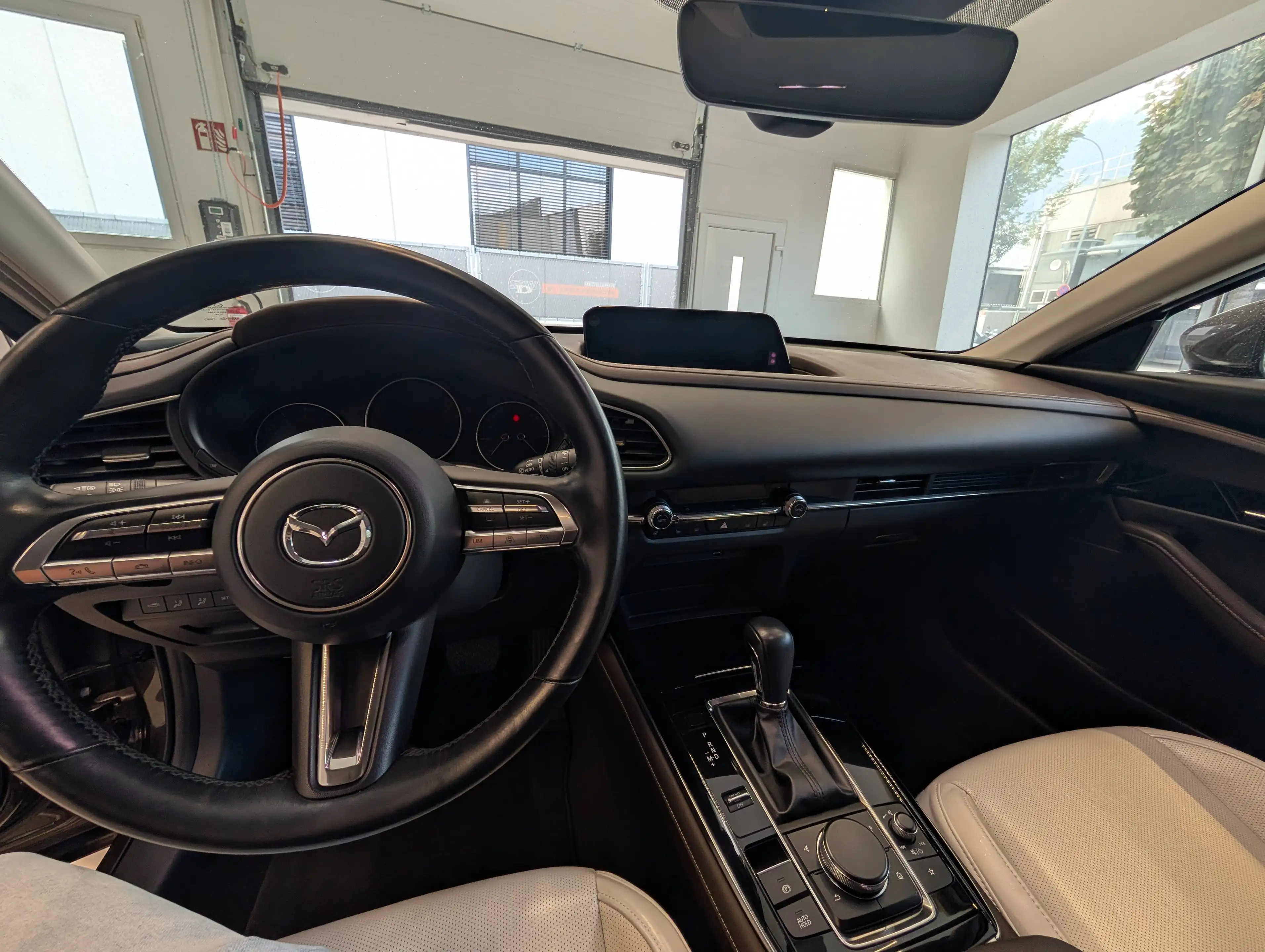 Mazda CX-30 CX-30 X180 GT+ /SO/PR/TECH Leder weiß Aut. — photo 6