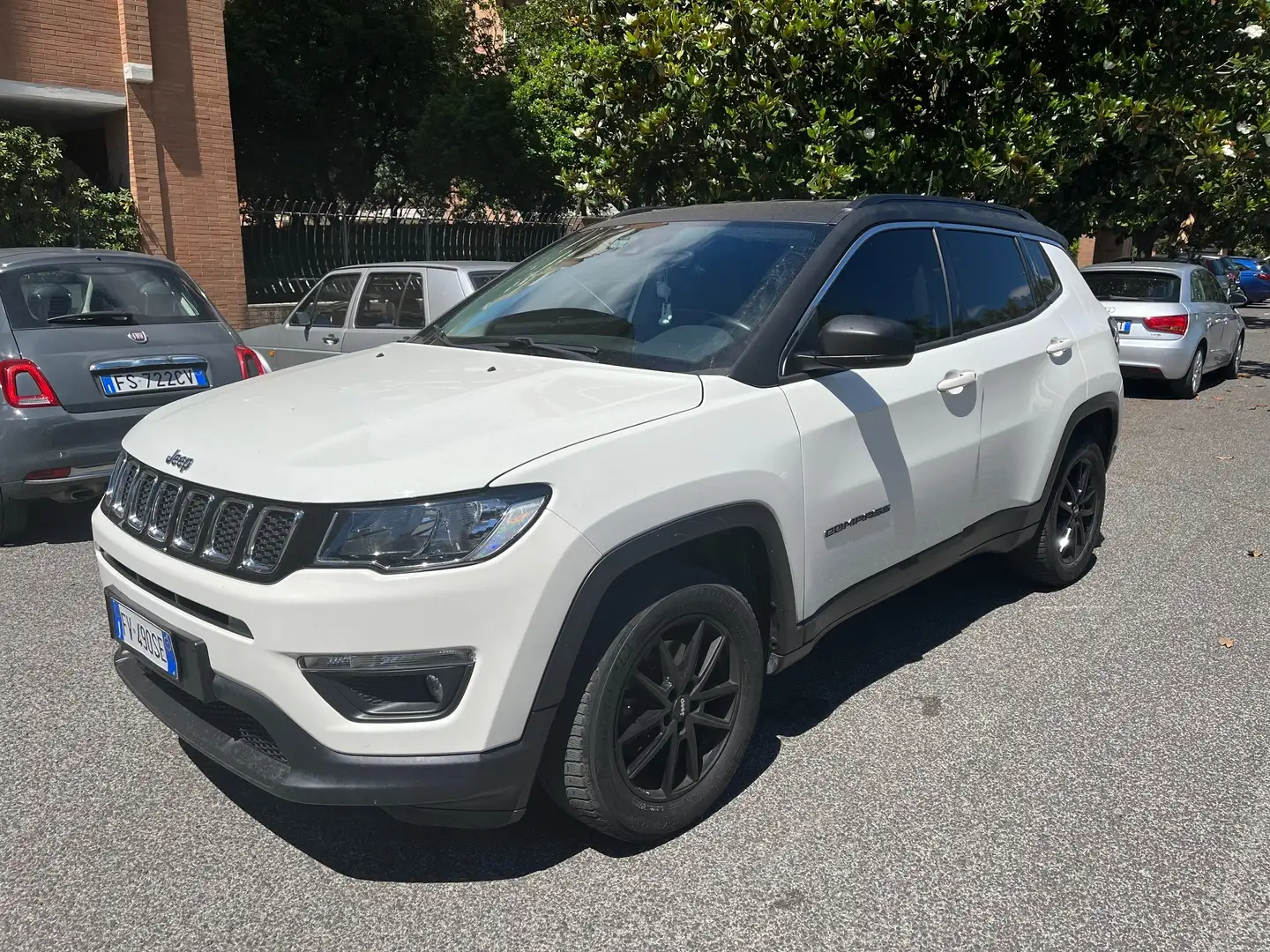 Jeep Compass 2.0 diesel Business 4x4 140cv cambio automatico Bianco - 1