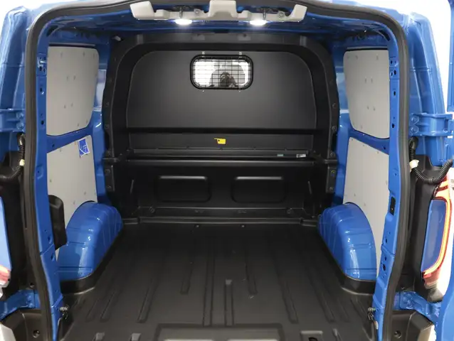 Volkswagen Transporter VW Transporter Kasten Plus PanAm. TDI 4M Ansicht 9