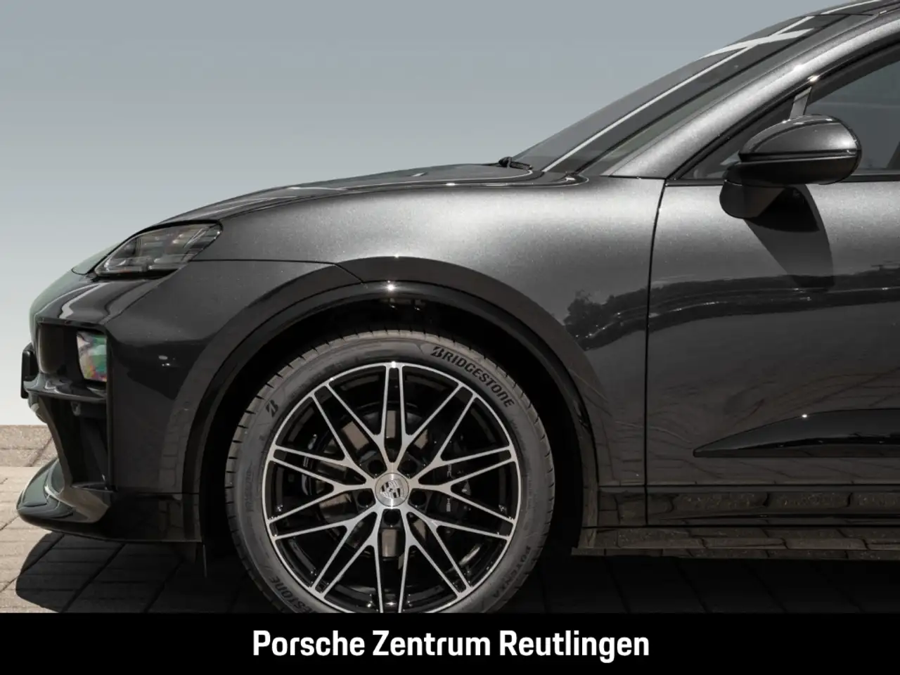 Porsche Macan 2026 — фото 10